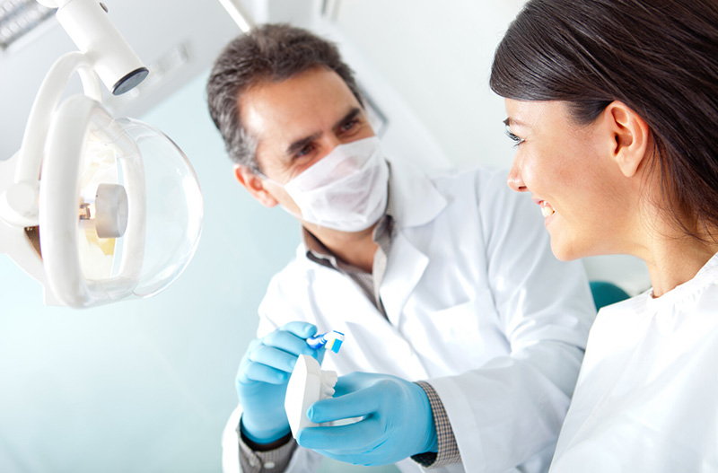 brookmeredental-what-smoking-does-to-the-teeth-visit-a-dentist-in-coquitlam-now